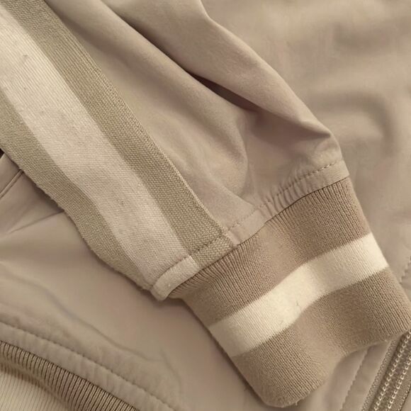 Athleta bomber jacket XS New - Picture 4 of 5